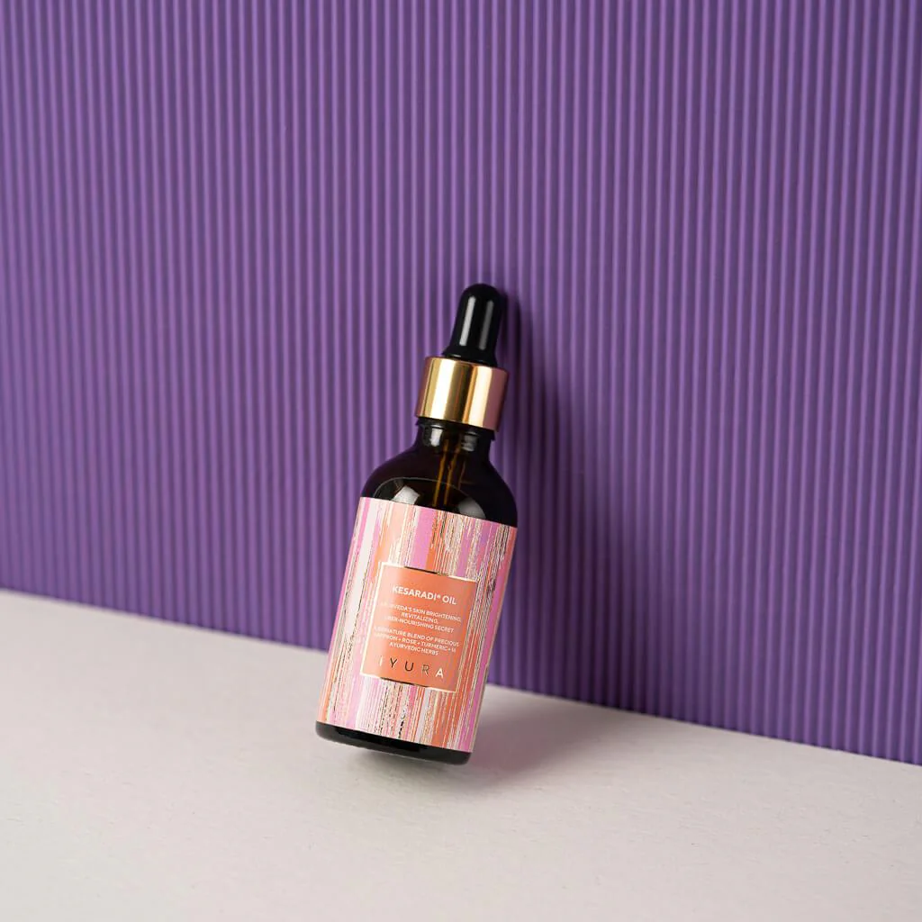 Kesaradi Daily Glow Oil - Daily Ayurvedic Face Oil with Saffron, Natural Vitamin E, Vetiver, Licorice and Haldi - Image 8